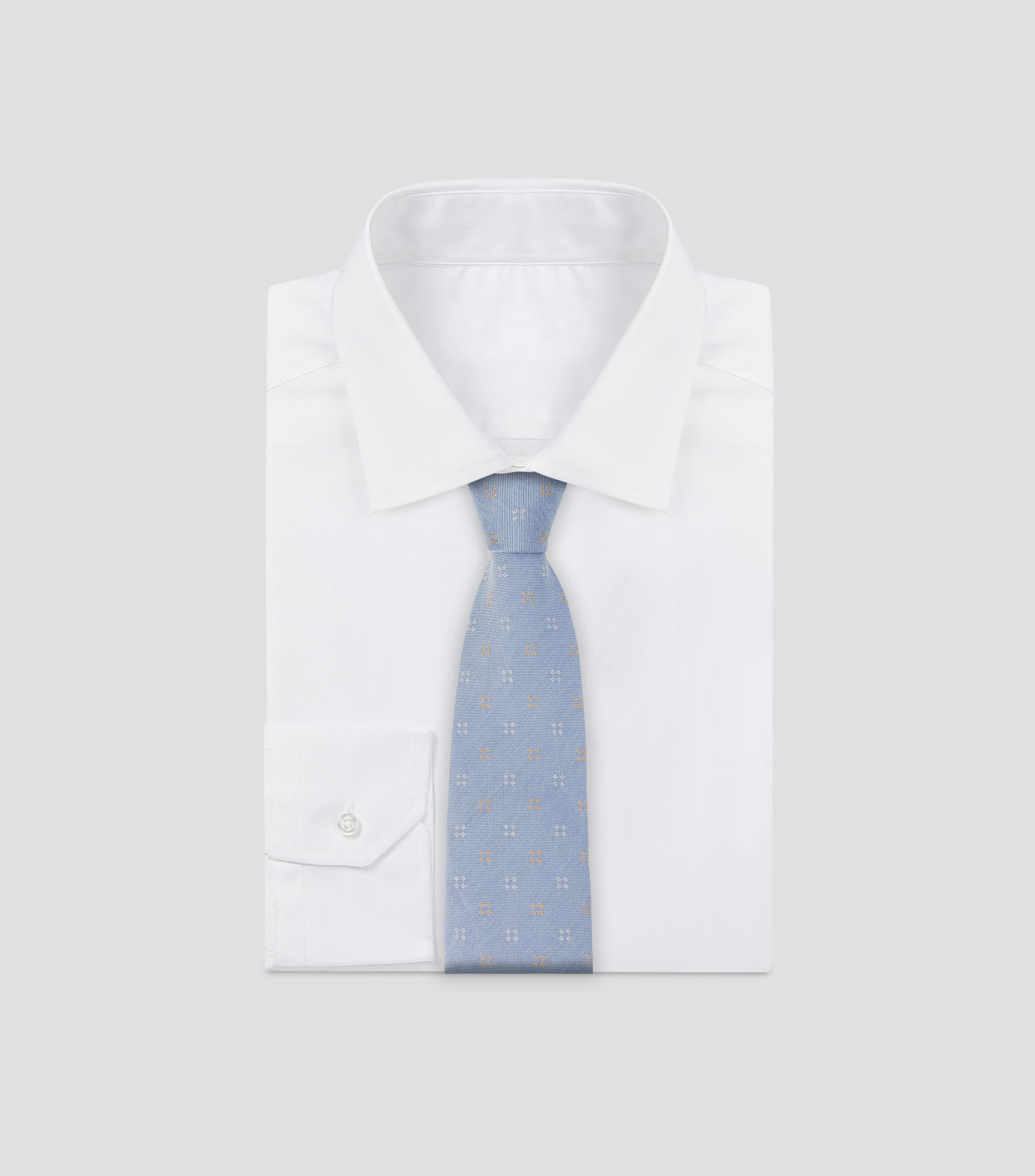 Corbata ancha bordada